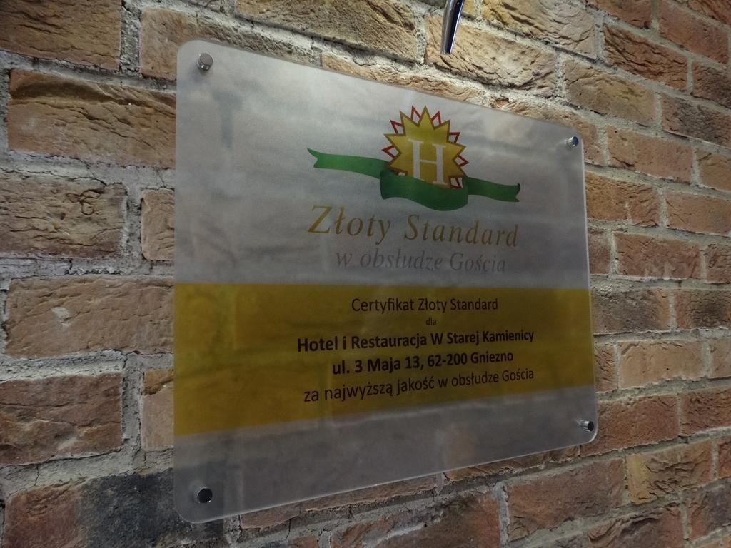 Hotel W Starej Kamienicy Gniezno Esterno foto