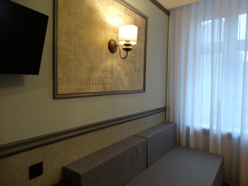 Hotel W Starej Kamienicy Gniezno Esterno foto