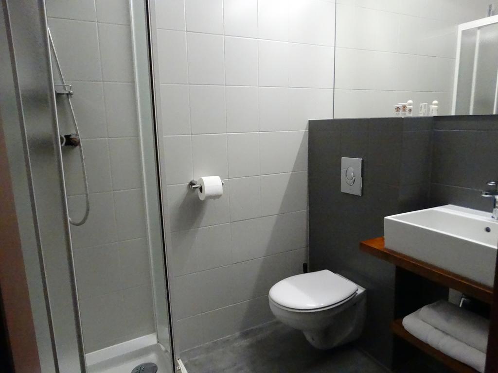 Hotel W Starej Kamienicy Gniezno Esterno foto